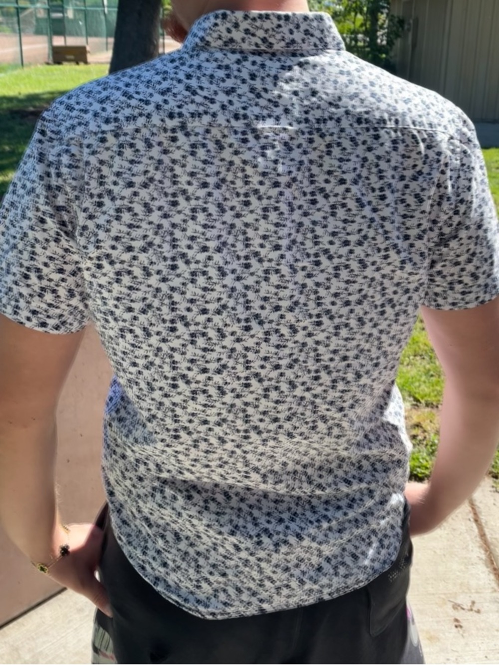 DENIM & FLOWER Men RICKY SINGH Floral Short Sleeve Button-Up Shirt BLUE DAISY - Picture 14 of 16